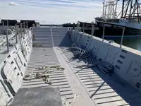 Landungsboot, Tank zu verkaufen