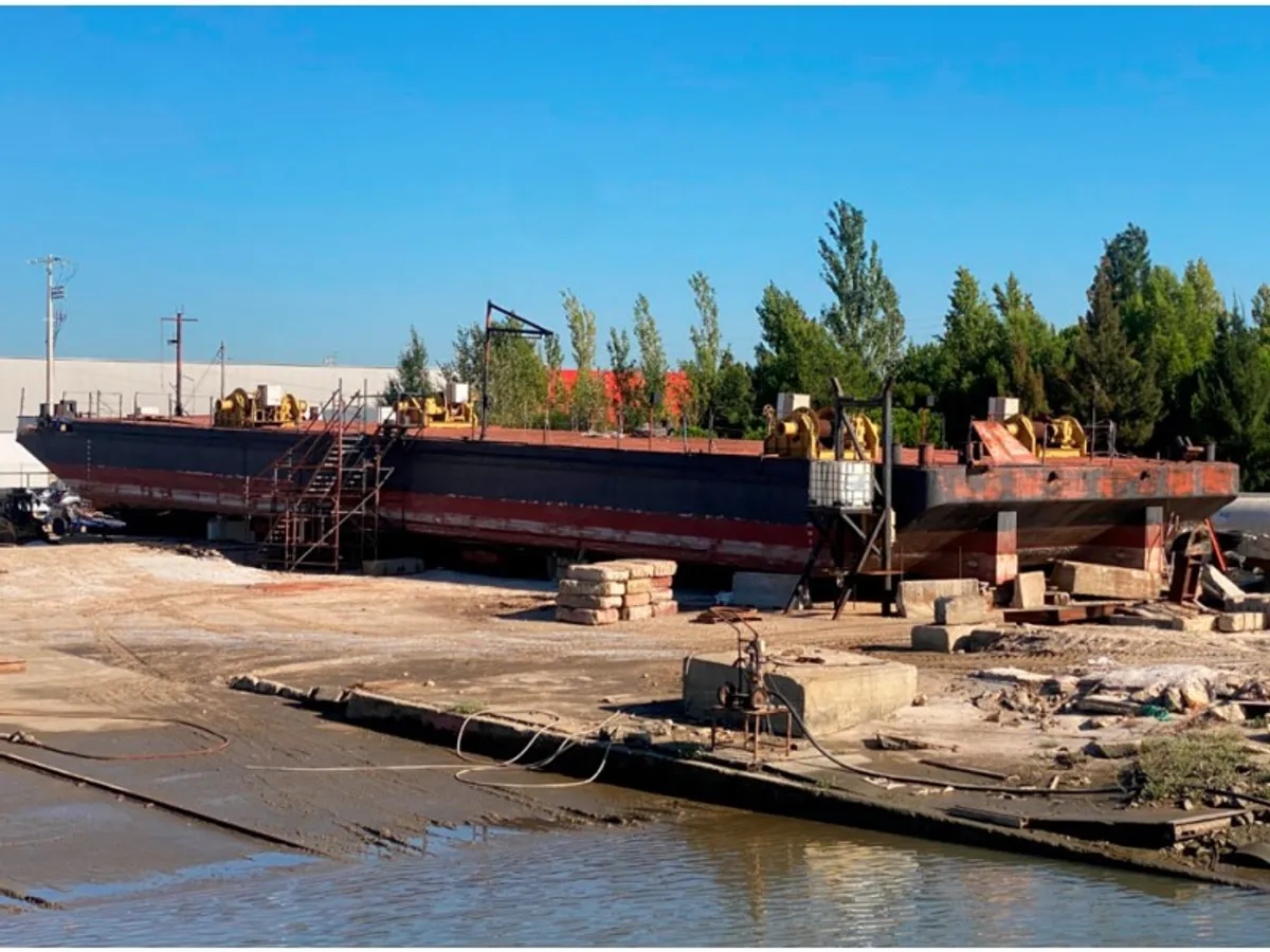 Barges zu verkaufen