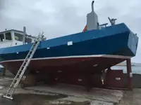 Arbeitsboote zu verkaufen