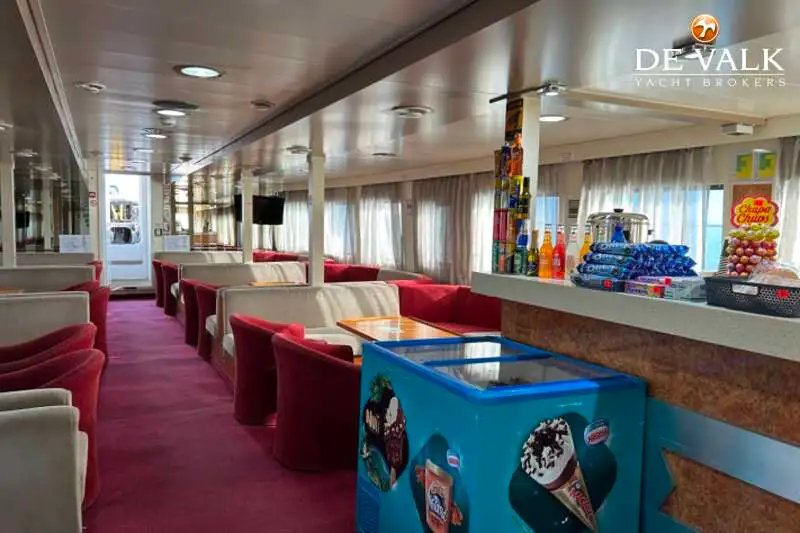 Kreuzfahrtschiff zu verkaufen