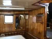 Trawler zu verkaufen