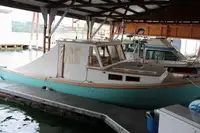 Fischverarbeitungsboot zu verkaufen