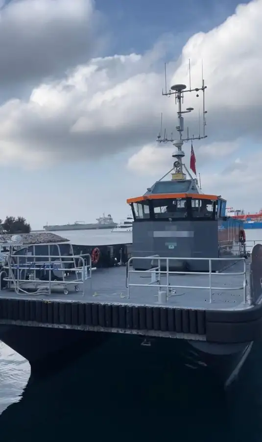 Windpark-Service-Schiff zu verkaufen