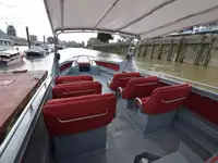 Kreuzfahrtschiff zu verkaufen