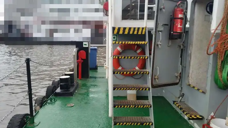 Schleppboot zu verkaufen