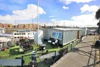 Schleppboot zu verkaufen