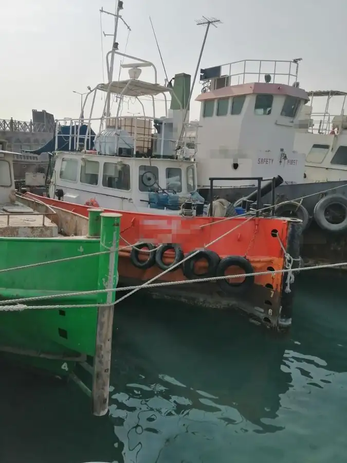Schleppboot zu verkaufen