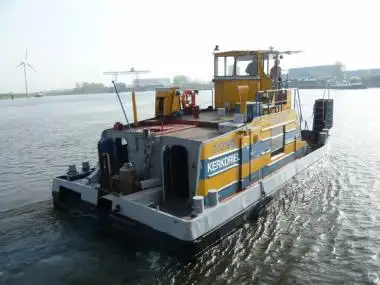 Schleppboot zu verkaufen
