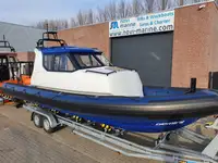 Festrumpf-Schlauchboot zu verkaufen