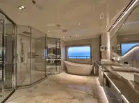 Kreuzfahrtschiff zu verkaufen