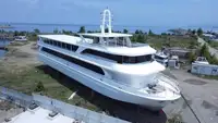 Passagierschiff zu verkaufen