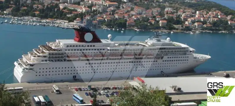 Kreuzfahrtschiff zu verkaufen