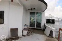 Fährschiff zu verkaufen