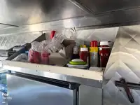 Ponton zu verkaufen