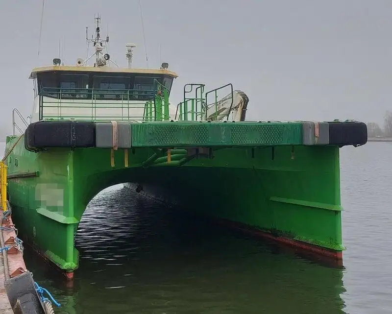 Windpark-Service-Schiff zu verkaufen