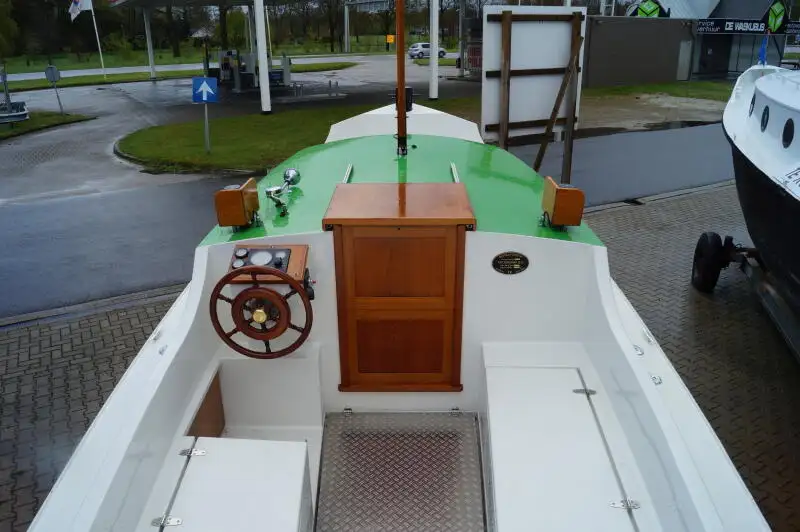 Schleppboot zu verkaufen