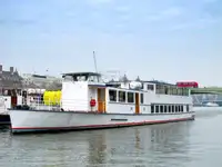 Fährschiff zu verkaufen