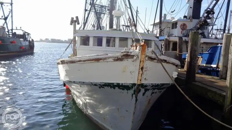 Trawler zu verkaufen