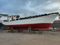 Arbeitsboote zu verkaufen
