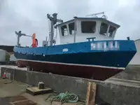Arbeitsboote zu verkaufen