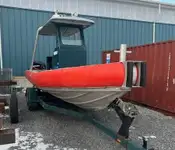 Arbeitsboote zu verkaufen