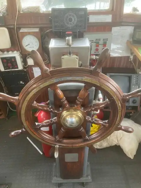Schleppboot zu verkaufen