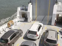 Ro-Ro-Schiff zu verkaufen