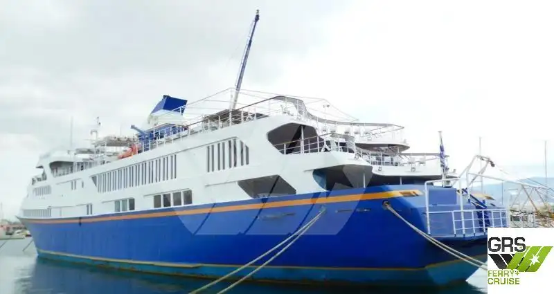 Passagierschiff zu verkaufen