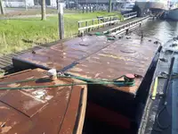 Ponton zu verkaufen