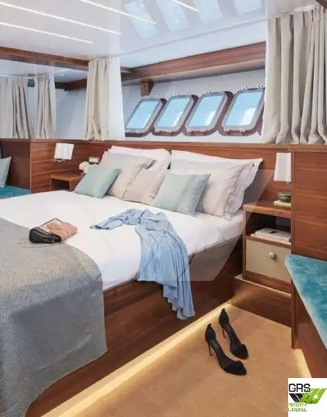 Kreuzfahrtschiff zu verkaufen