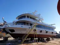 Kreuzfahrtschiff zu verkaufen