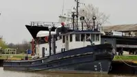 Schleppboot zu verkaufen