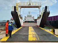Landungsboot, Tank zu verkaufen