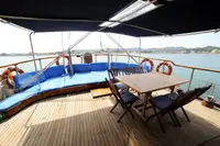 Kreuzfahrtschiff zu verkaufen