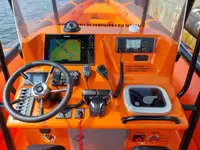 Festrumpf-Schlauchboot zu verkaufen