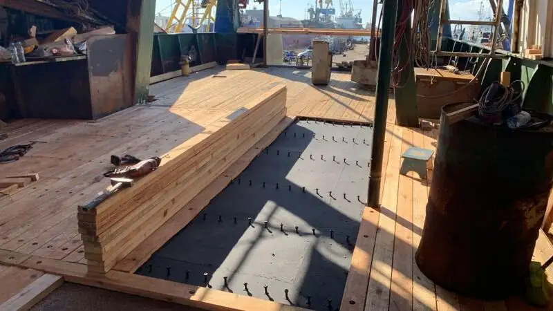 Trawler zu verkaufen