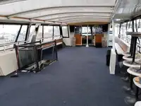 Kreuzfahrtschiff zu verkaufen