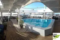 Kreuzfahrtschiff zu verkaufen