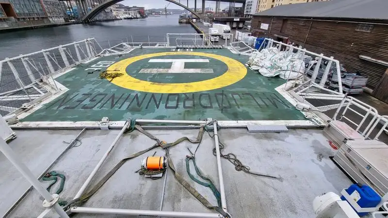 Kreuzfahrtschiff zu verkaufen