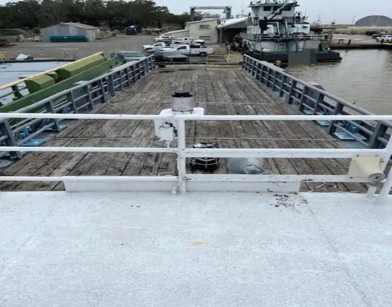 Besatzungsboot zu verkaufen