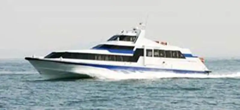 Fährschiff zu verkaufen
