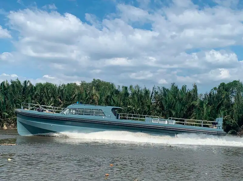 Besatzungsboot zu verkaufen