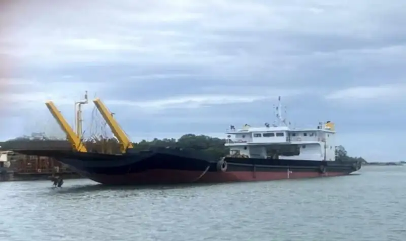 Lastkahn zu verkaufen