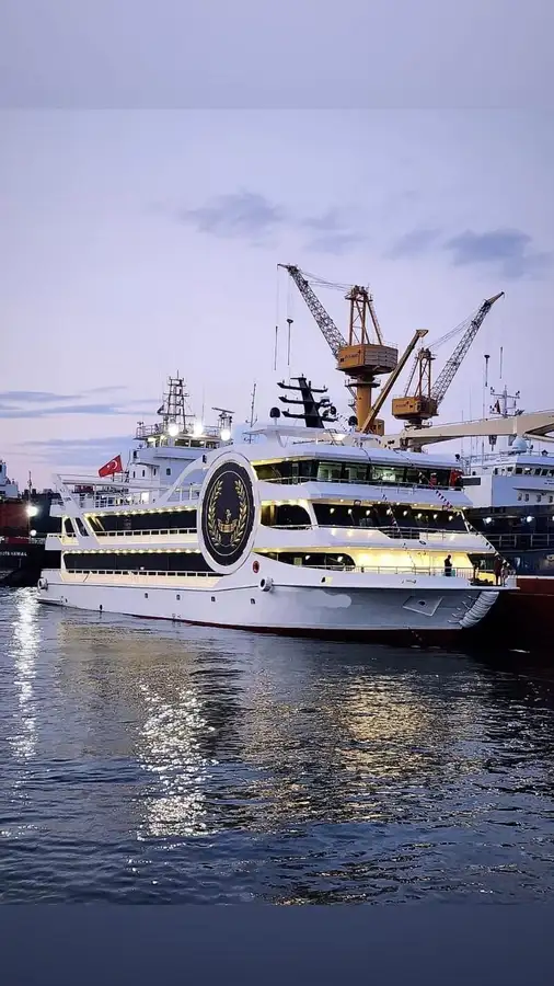 Motorboot zu verkaufen