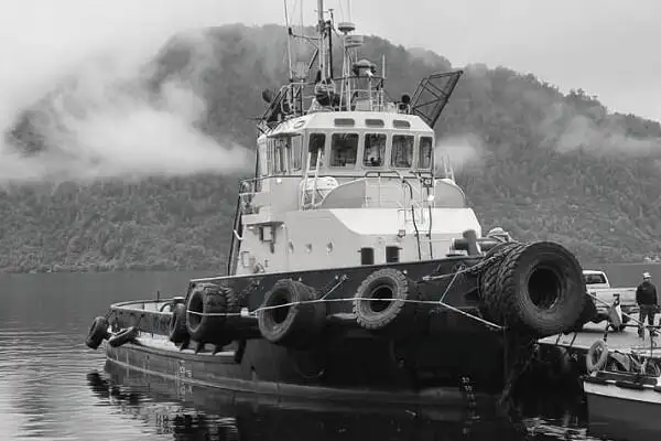Schleppboot zu verkaufen