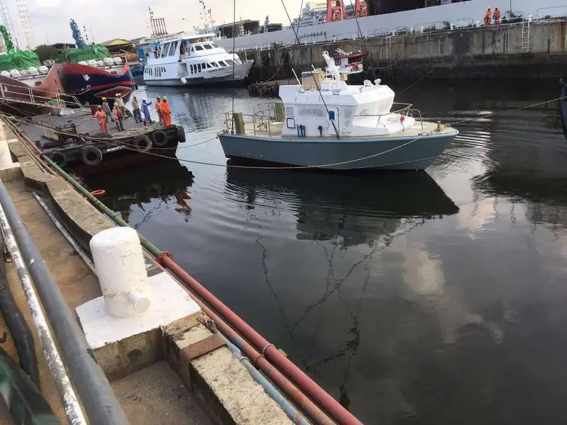 Lotsenboot zu verkaufen