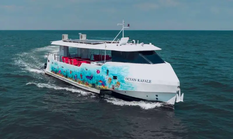 Kreuzfahrtschiff zu verkaufen