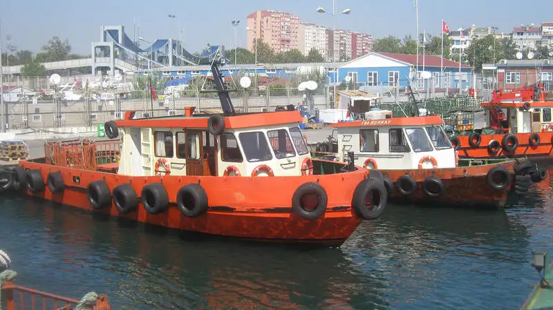 Schleppboot zu verkaufen