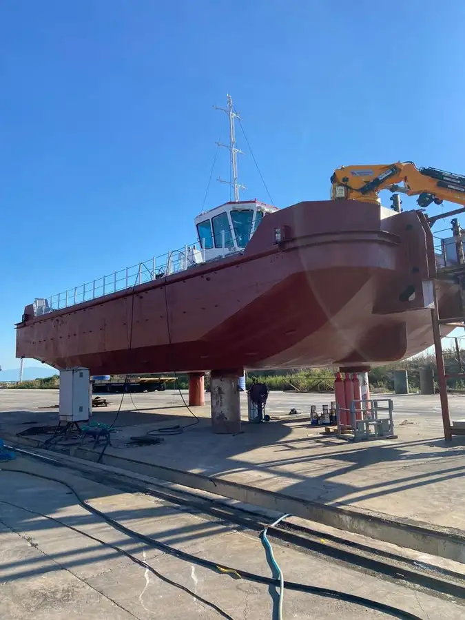 Schleppboot zu verkaufen