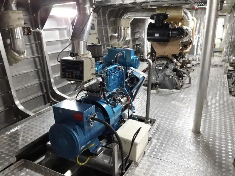 Besatzungsboot zu verkaufen
